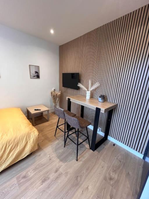 Le Nid Douillet Nanceien Apartment Nancy Bagian luar foto